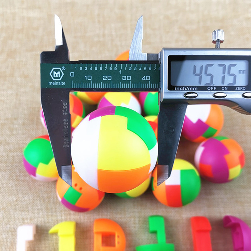 45mm Puzzle Ball Vending Game  - đánh giá và giá Party Games Egg